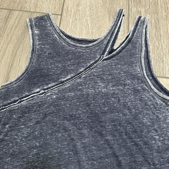 Tyler Jacobs Distressed Tee Dress - Picture 2 of 4